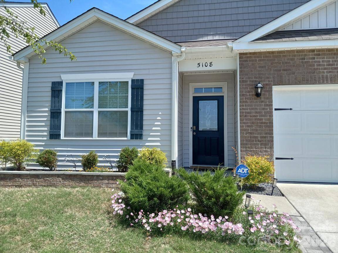 5108 Briscoe DR, Charlotte, NC 28214