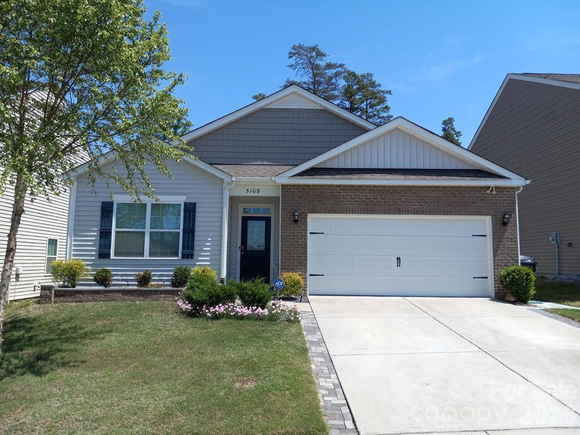 5108 Briscoe DR, Charlotte, NC 28214