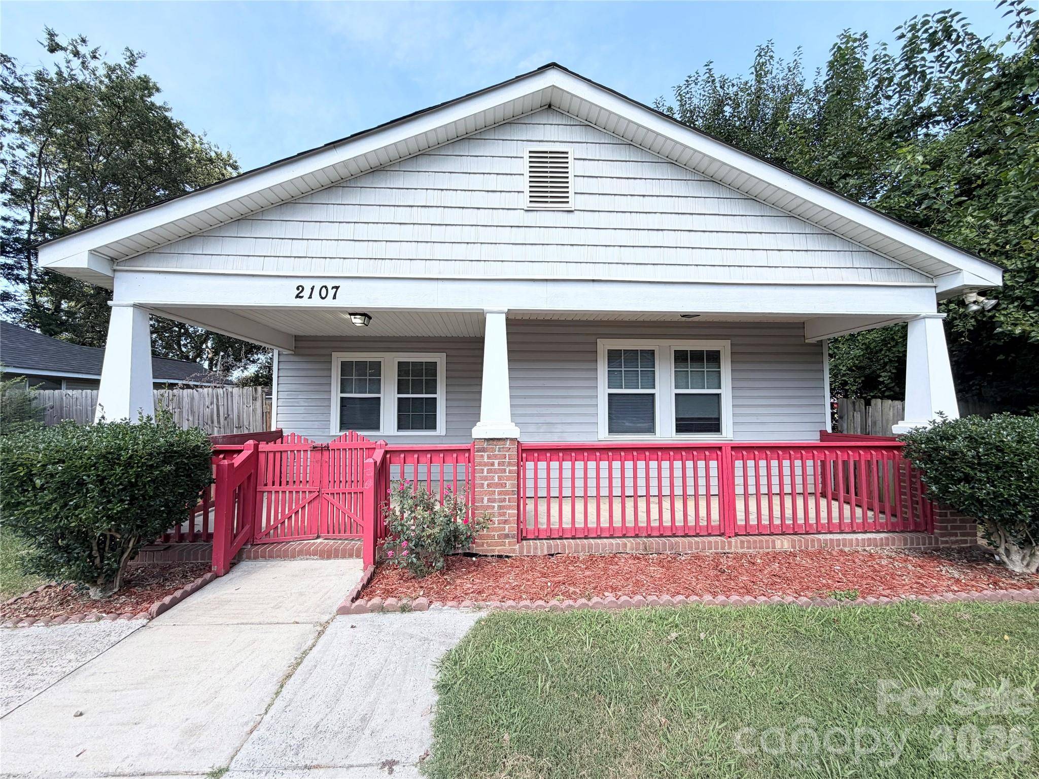 2107 Custer ST, Charlotte, NC 28216