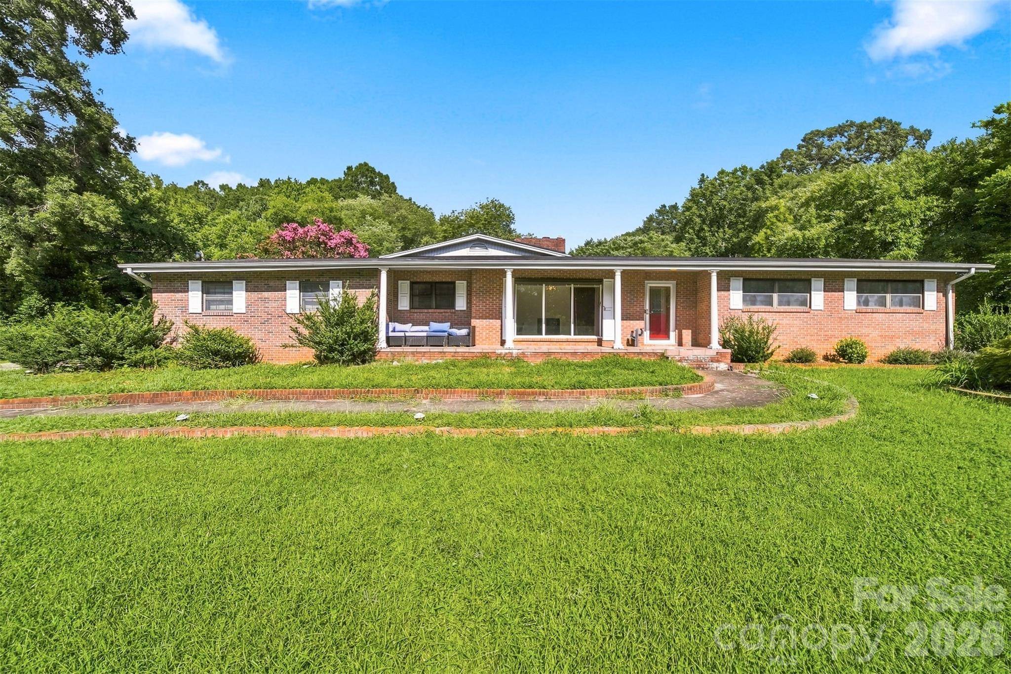 324 Northwood PARK, Taylorsville, NC 28681