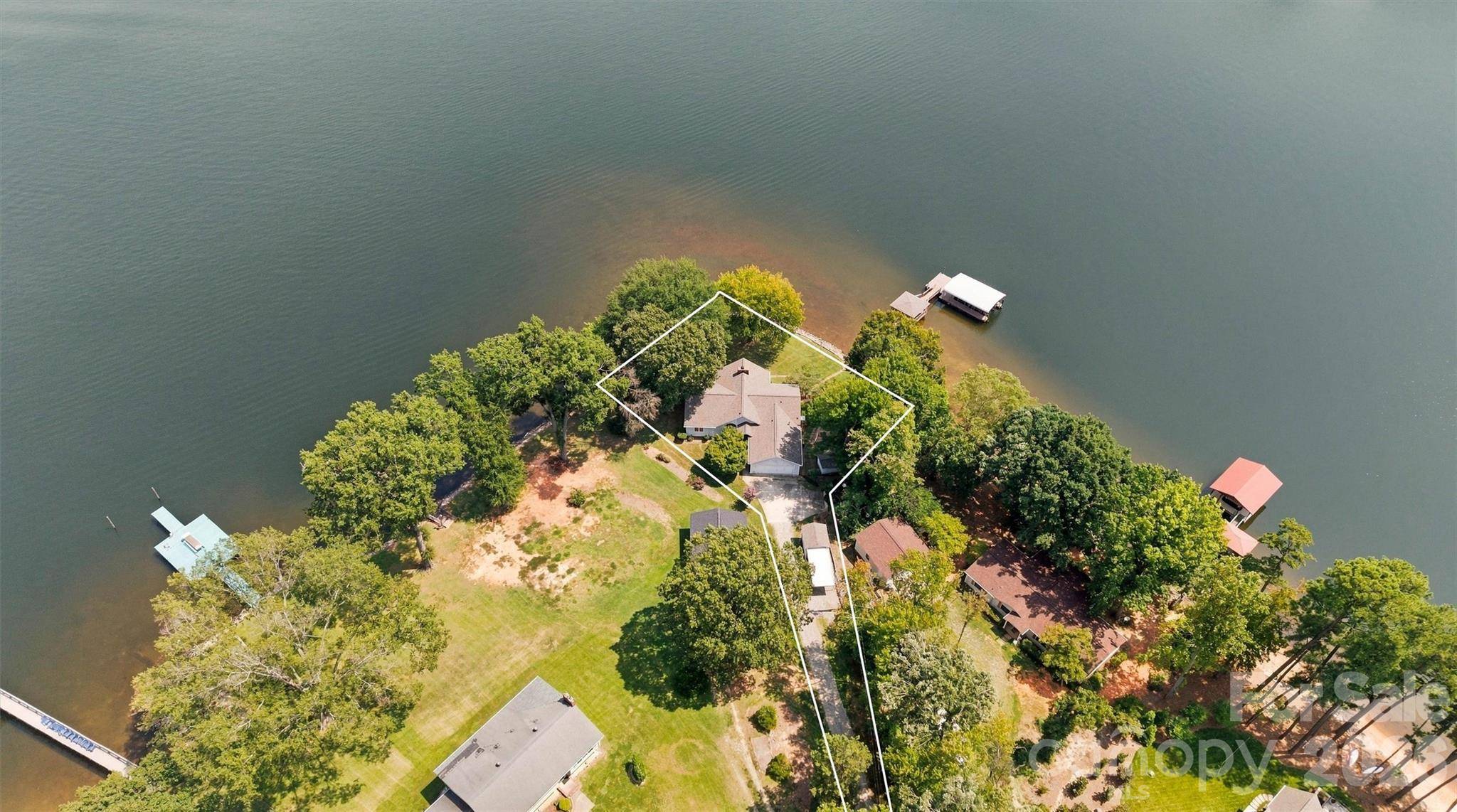 9109 Clement CIR, Terrell, NC 28682