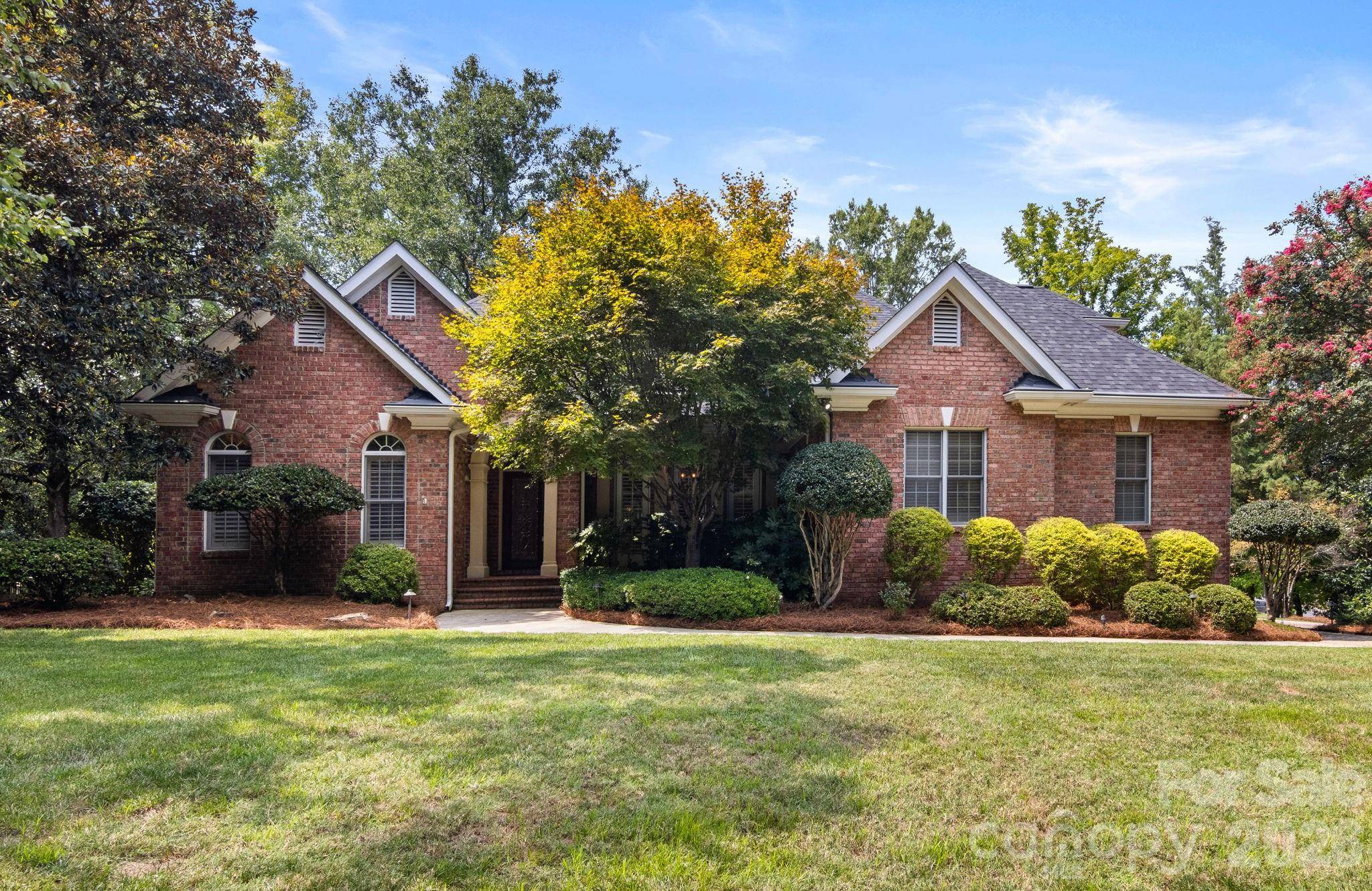 5604 Challis View LN, Charlotte, NC 28226