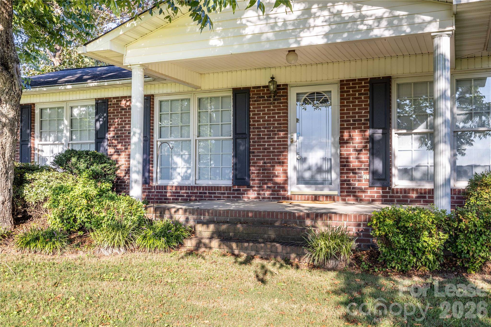 34838 Ellen RD, New London, NC 28127