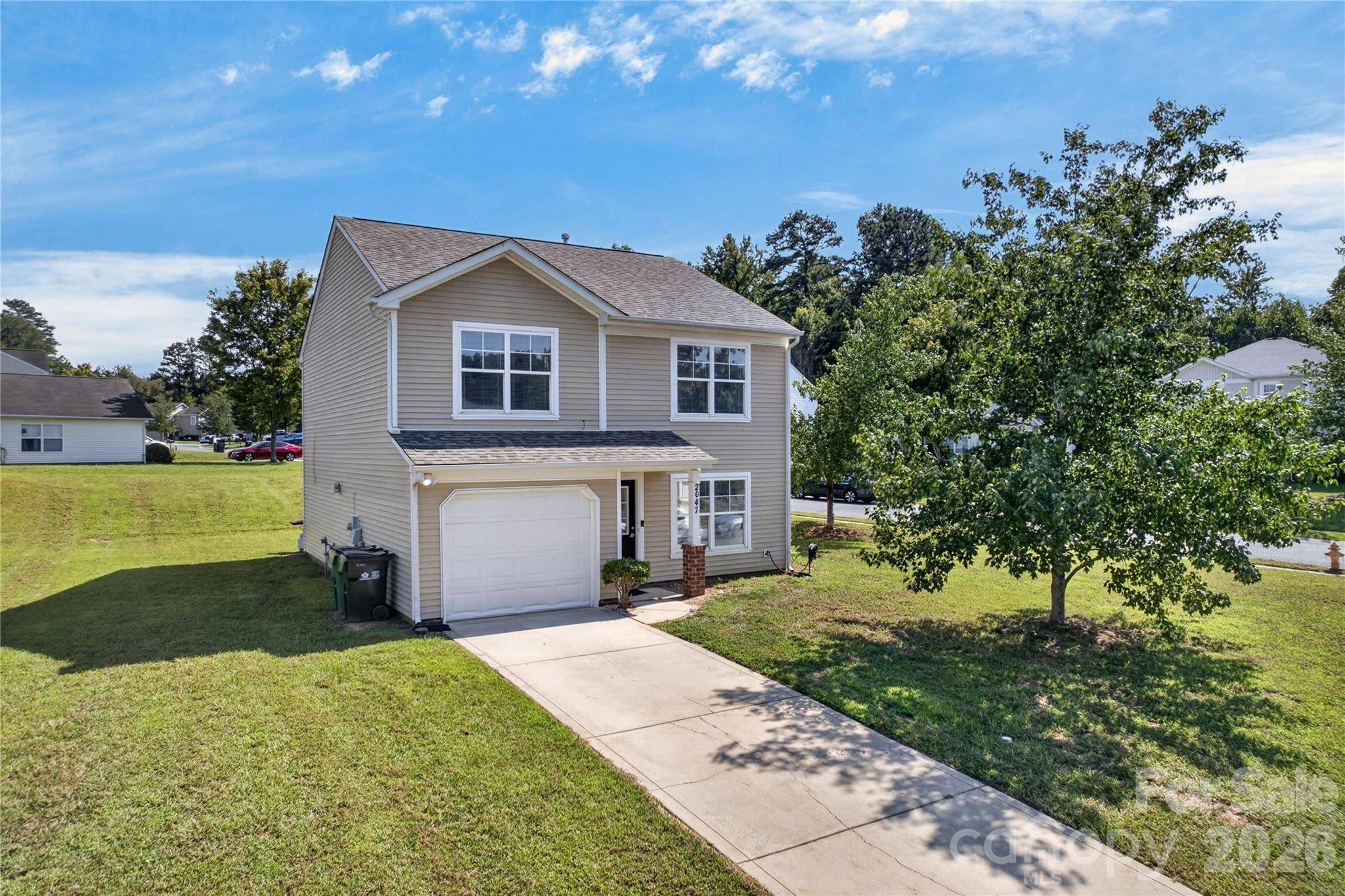 2047 Sonoma Valley DR, Charlotte, NC 28214