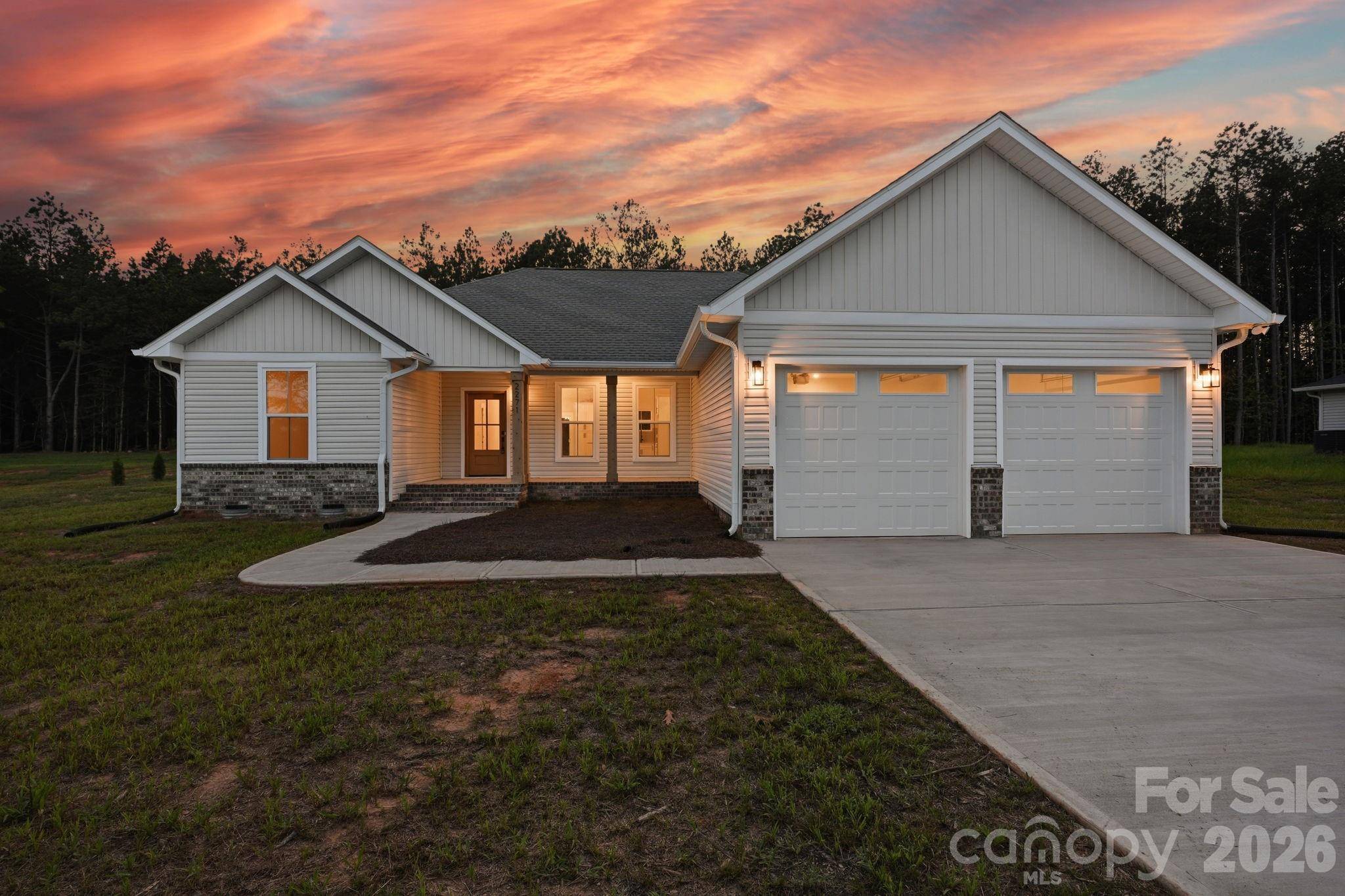 2271 Lee Lawing RD, Lincolnton, NC 28092