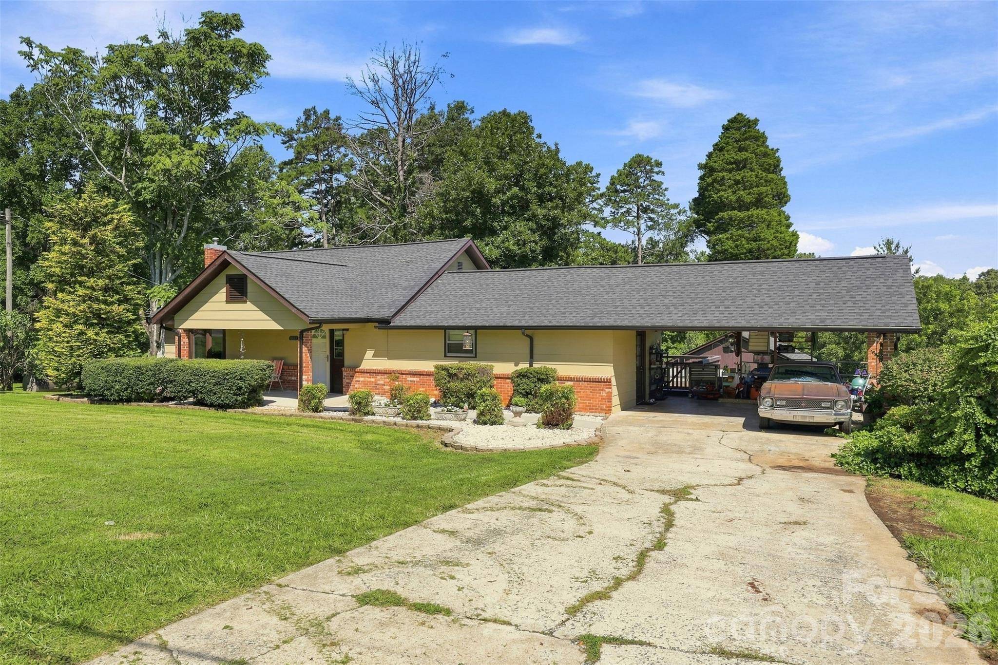 3803 Cook RD, Valdese, NC 28690