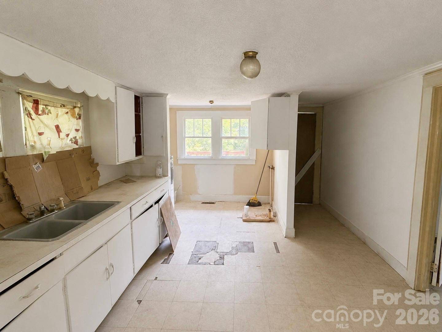 318 Love ST, Albemarle, NC 28001