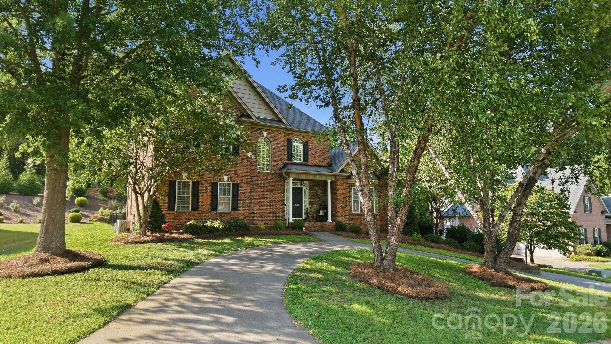 4701 Pebble Lake DR #161, Pfafftown, NC 27040
