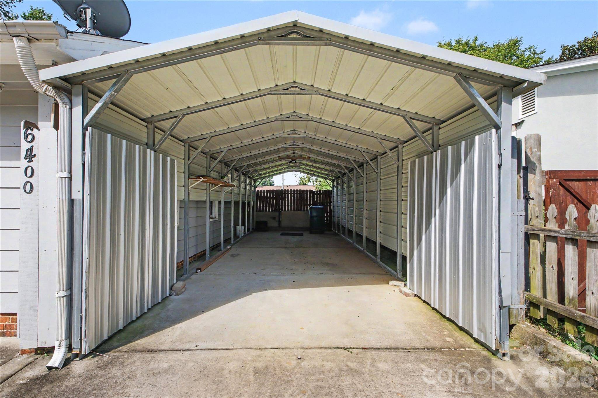 6400 Mcbride ST, Charlotte, NC 28215