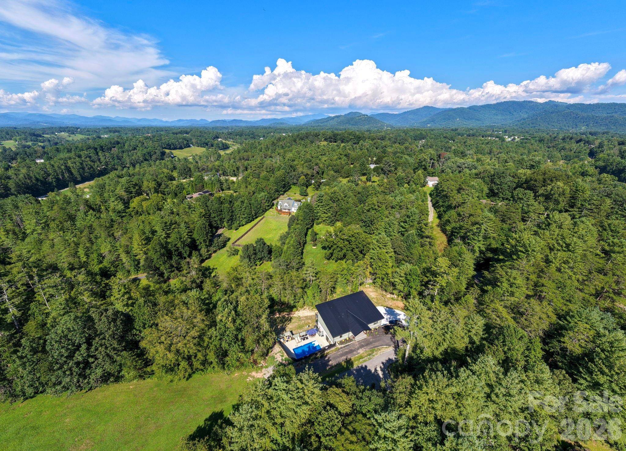 75 Boone TRL, Weaverville, NC 28787