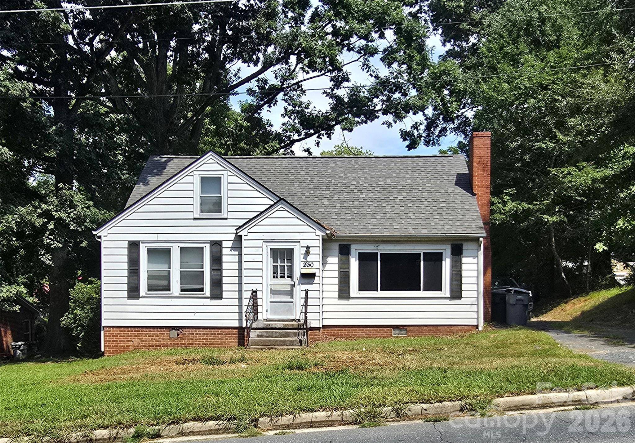 230 W Presnell ST, Asheboro, NC 27203