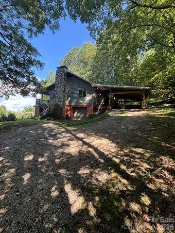 70 Calhoun Ridge RD, Waynesville, NC 28786