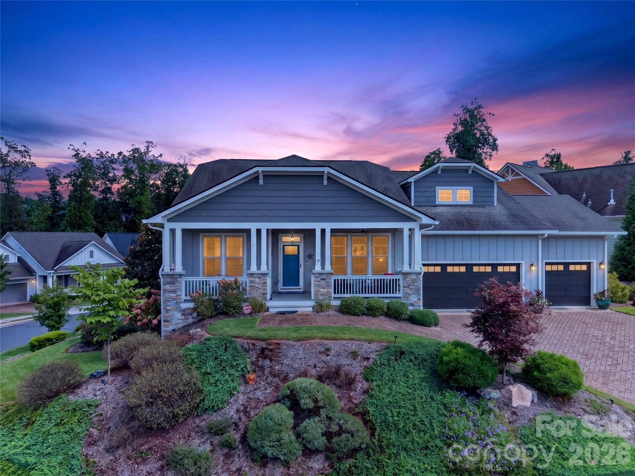 10 Buckhorn Gap RD, Biltmore Lake, NC 28715