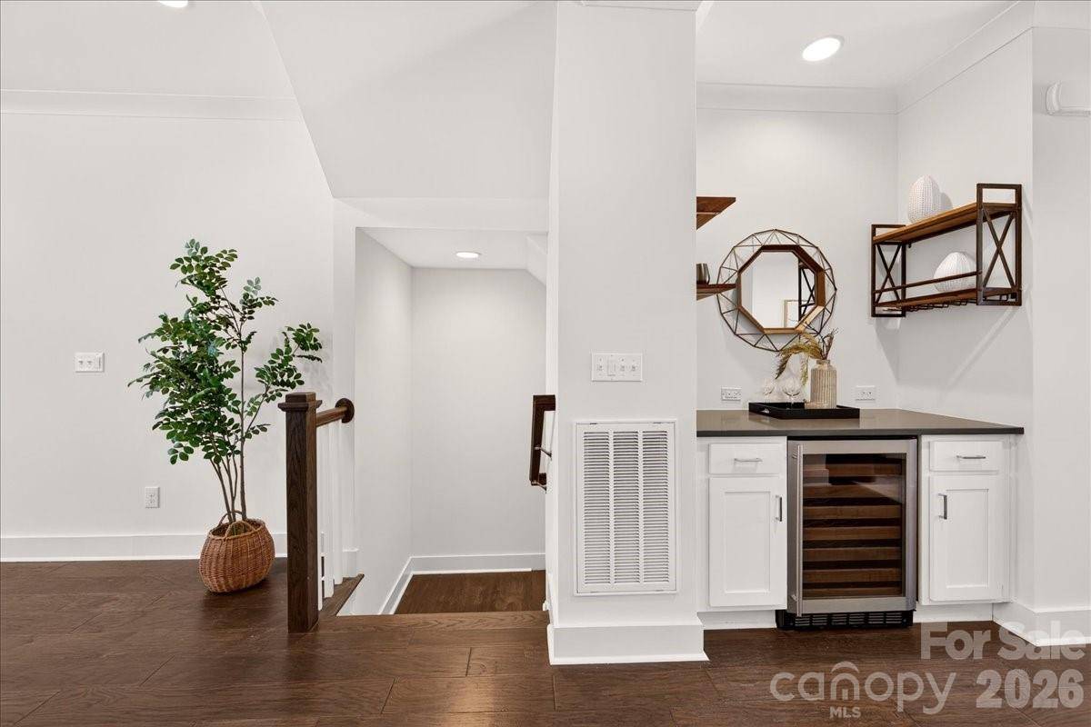 1146 E 36th ST, Charlotte, NC 28205