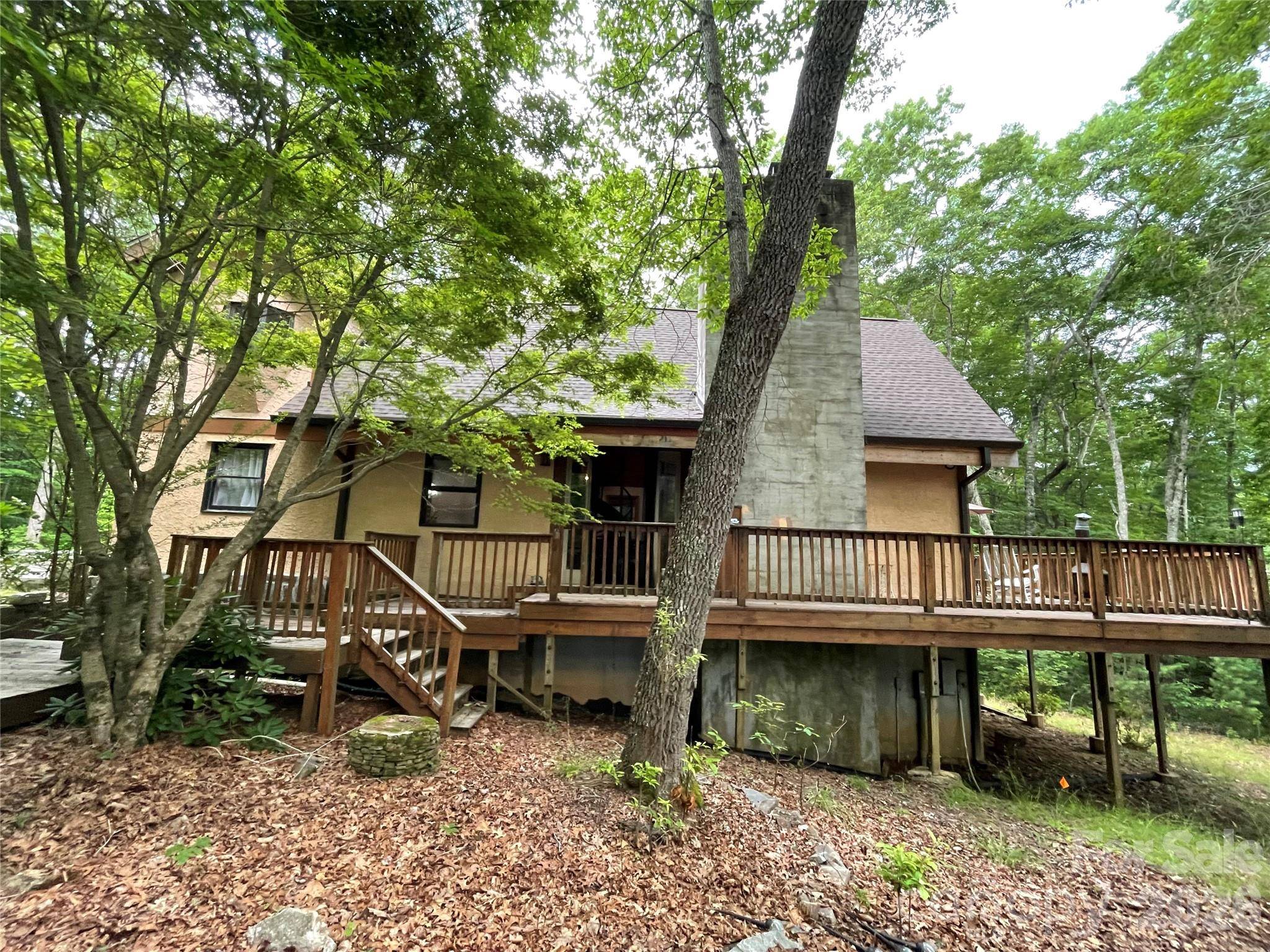 125 Tahala TRL, Cullowhee, NC 28723