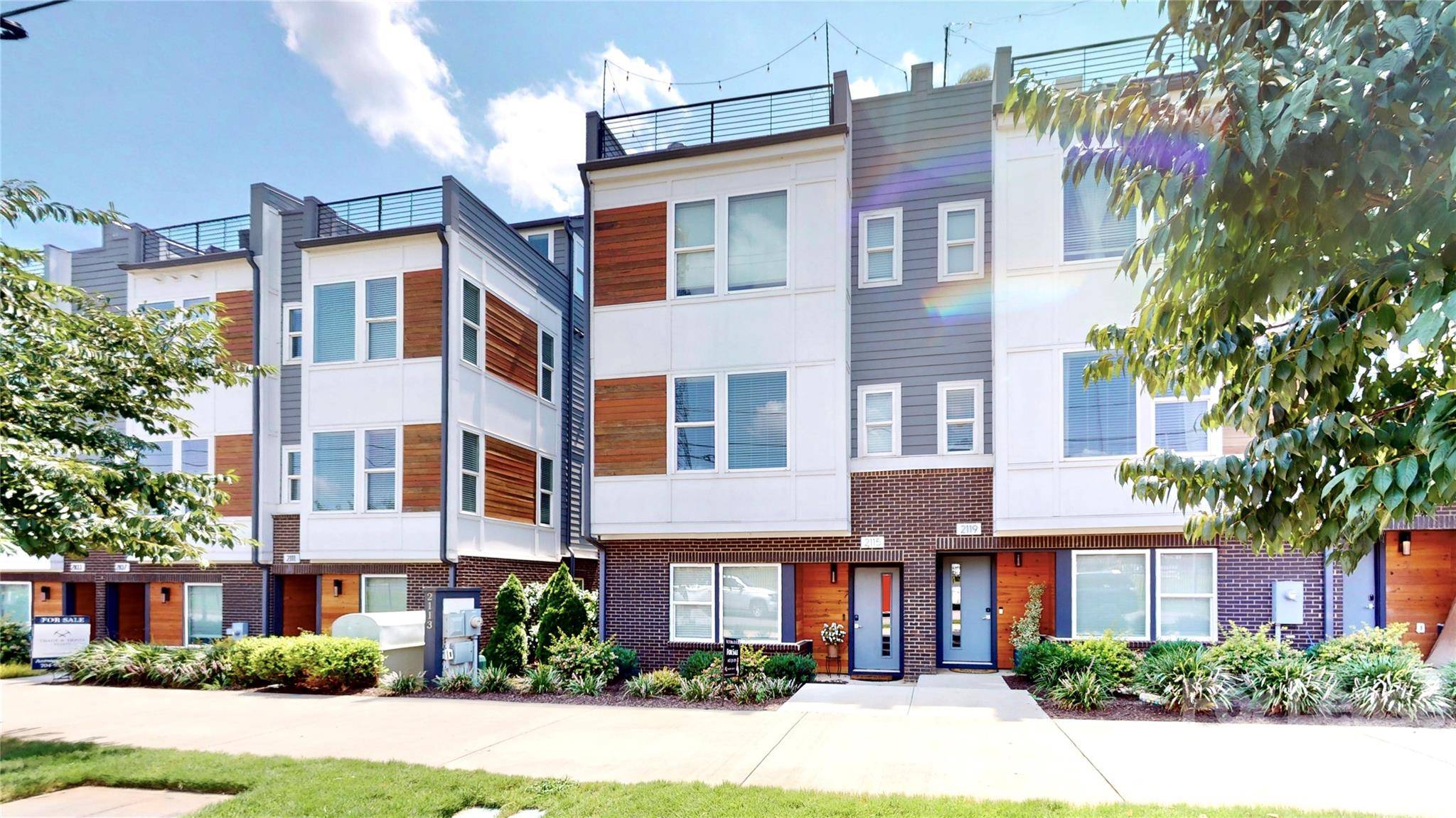 2115 Isom ST, Charlotte, NC 28208