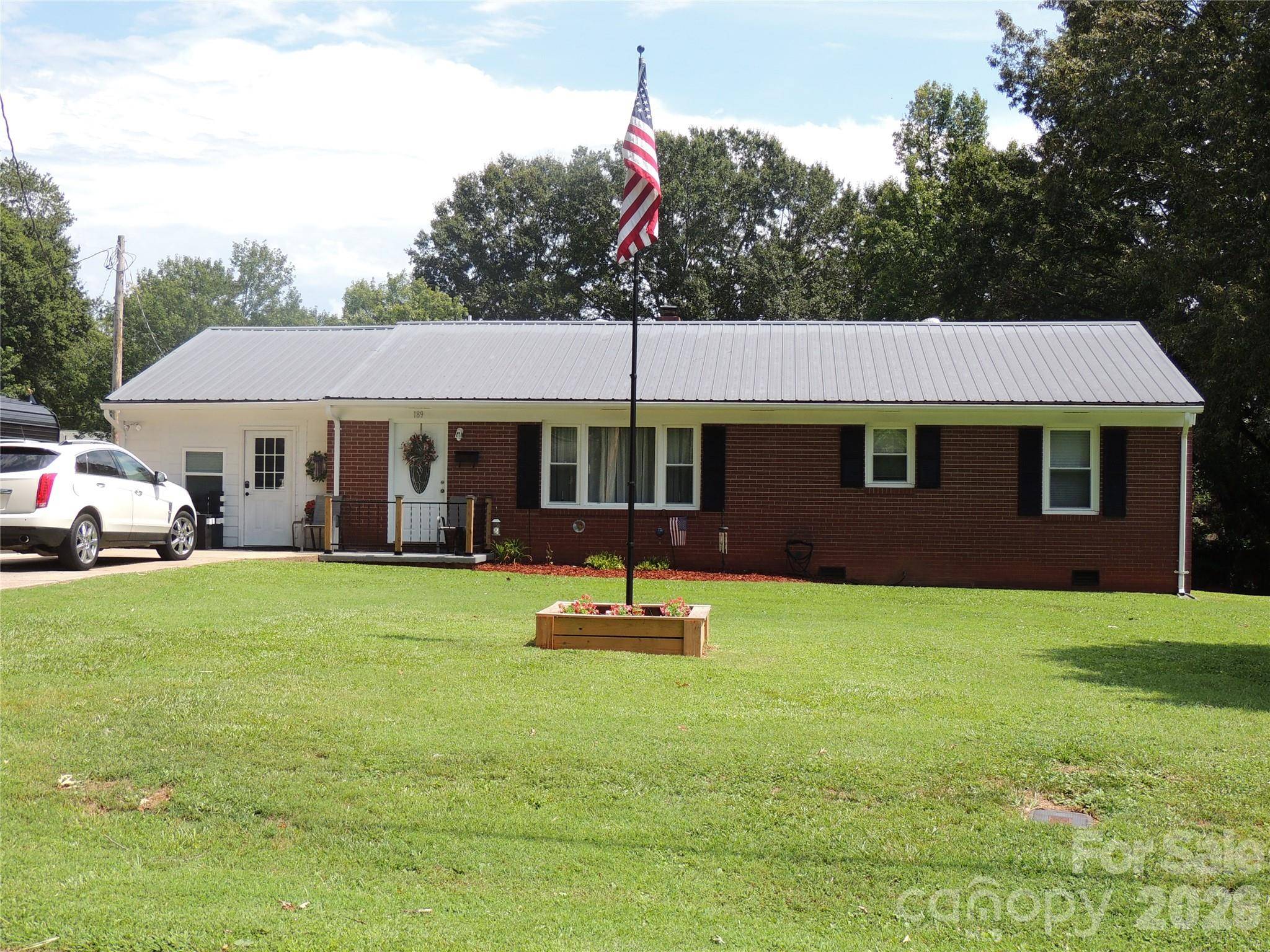 189 Westwood DR, Forest City, NC 28043