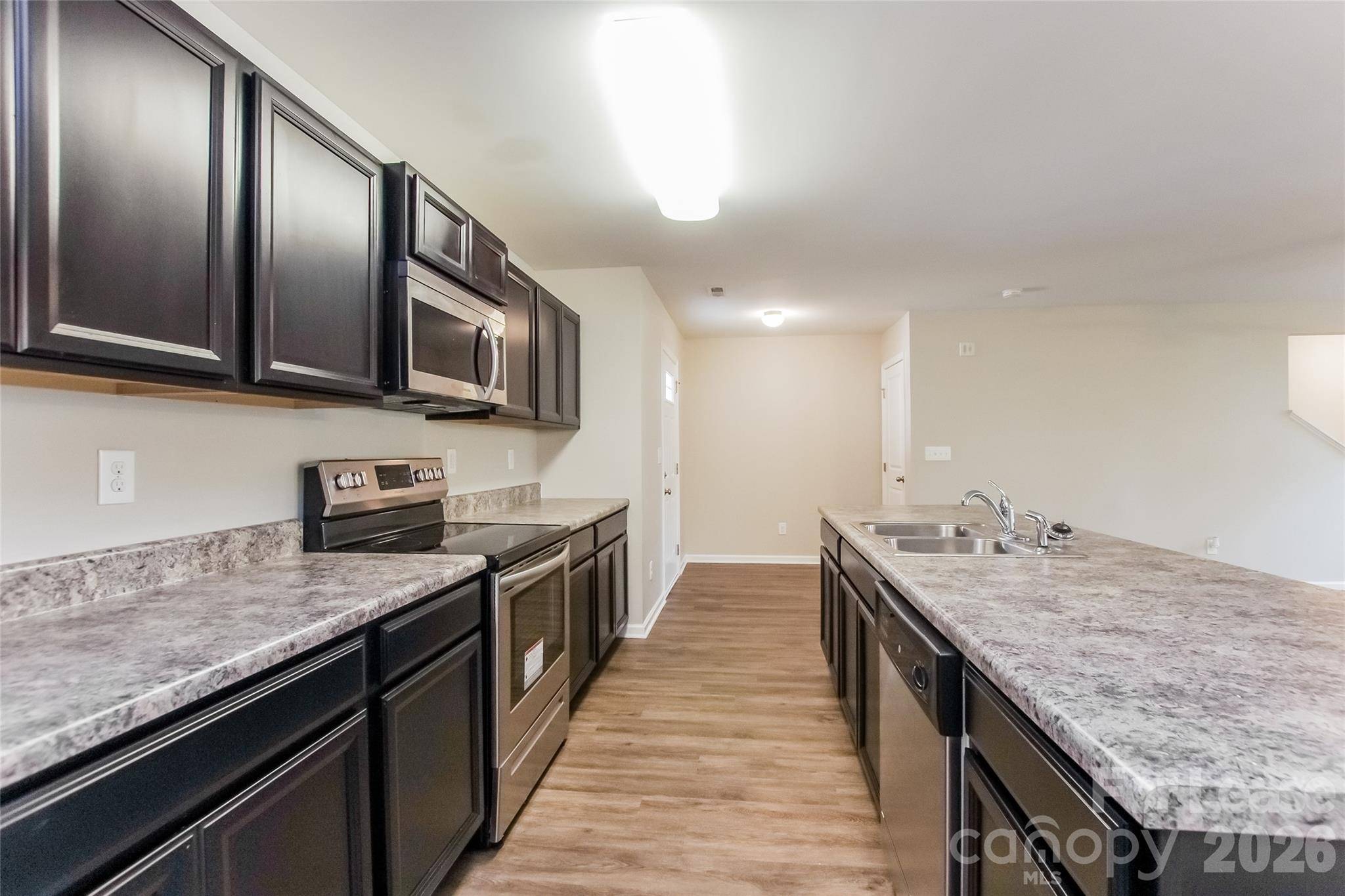 1639 Hooper CT, Charlotte, NC 28212