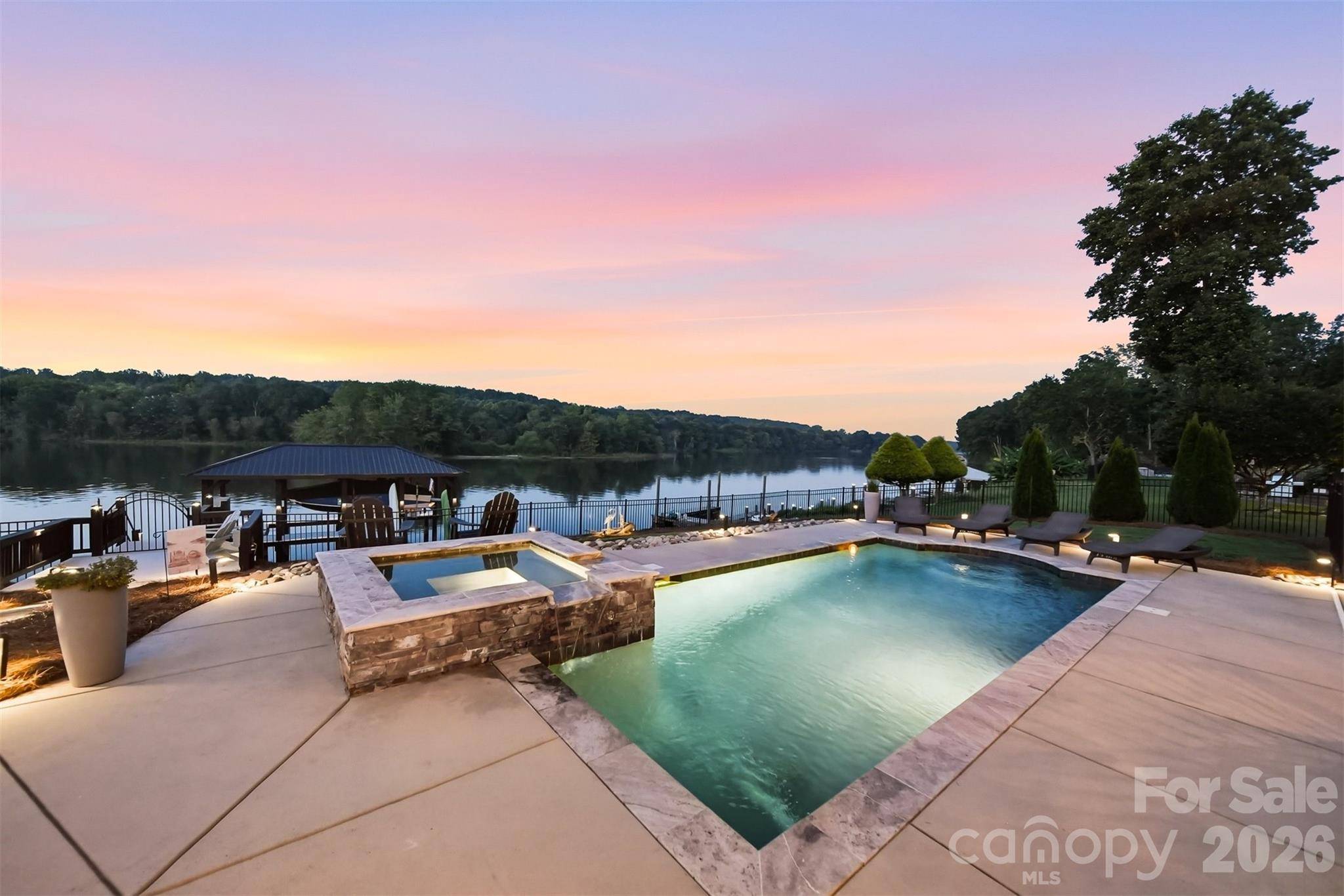 2682 Canvasback LN, Catawba, NC 28609