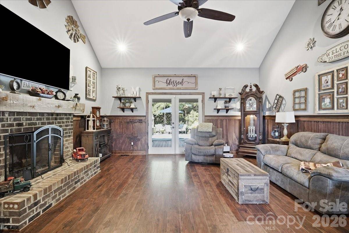 683 Mason Dickson RD, York, SC 29745