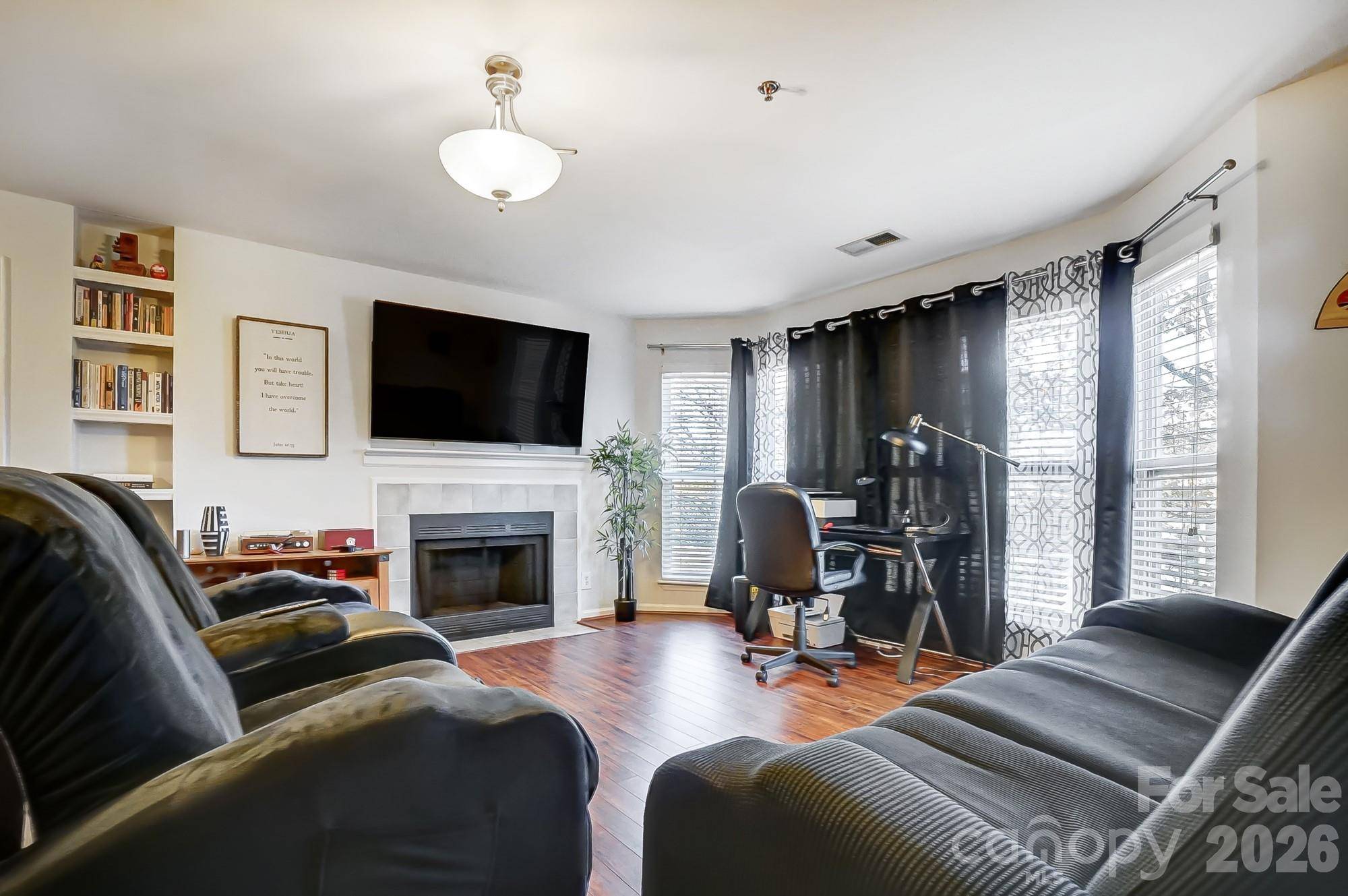 529 N Graham ST #2I, Charlotte, NC 28202