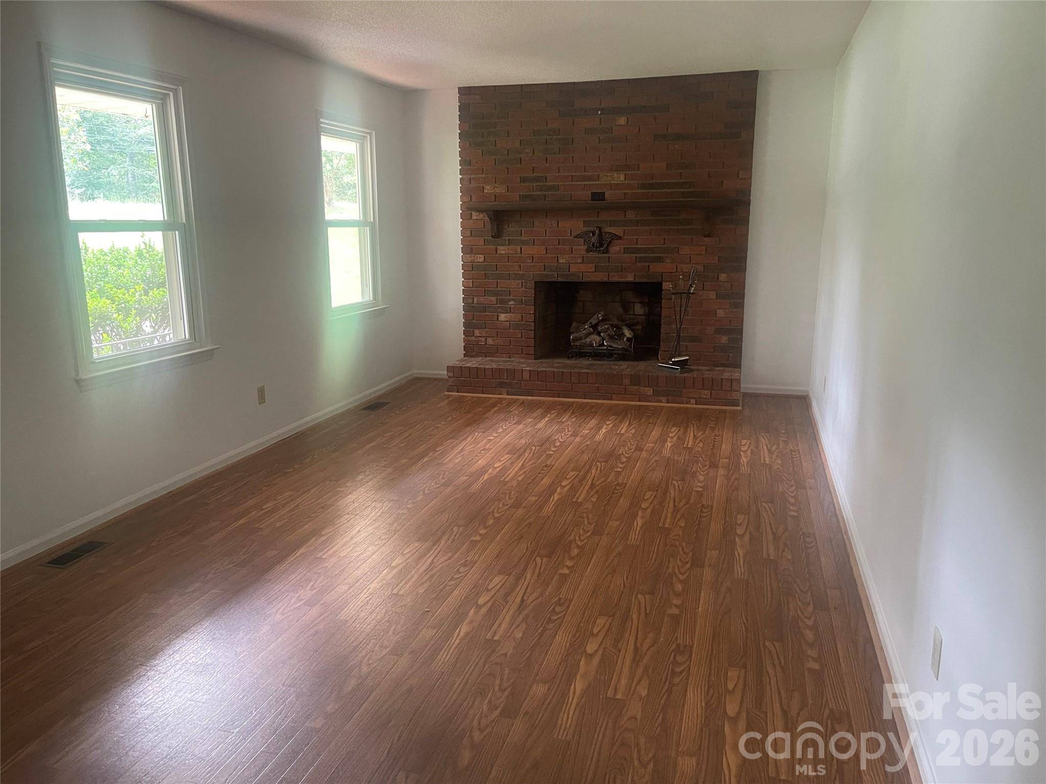 187 River Hills DR, Forest City, NC 28043