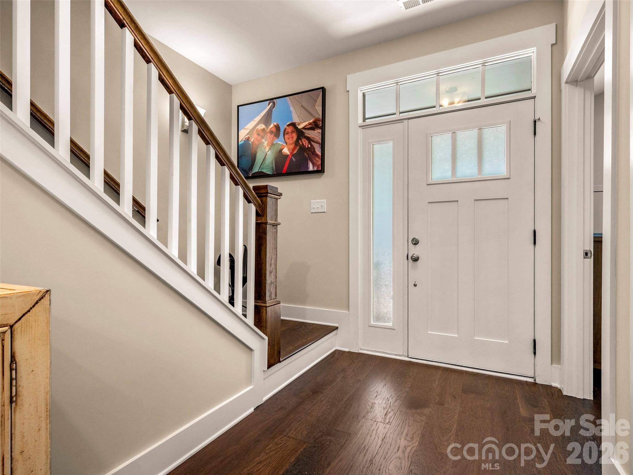 217 Hogans View CIR, Hendersonville, NC 28739