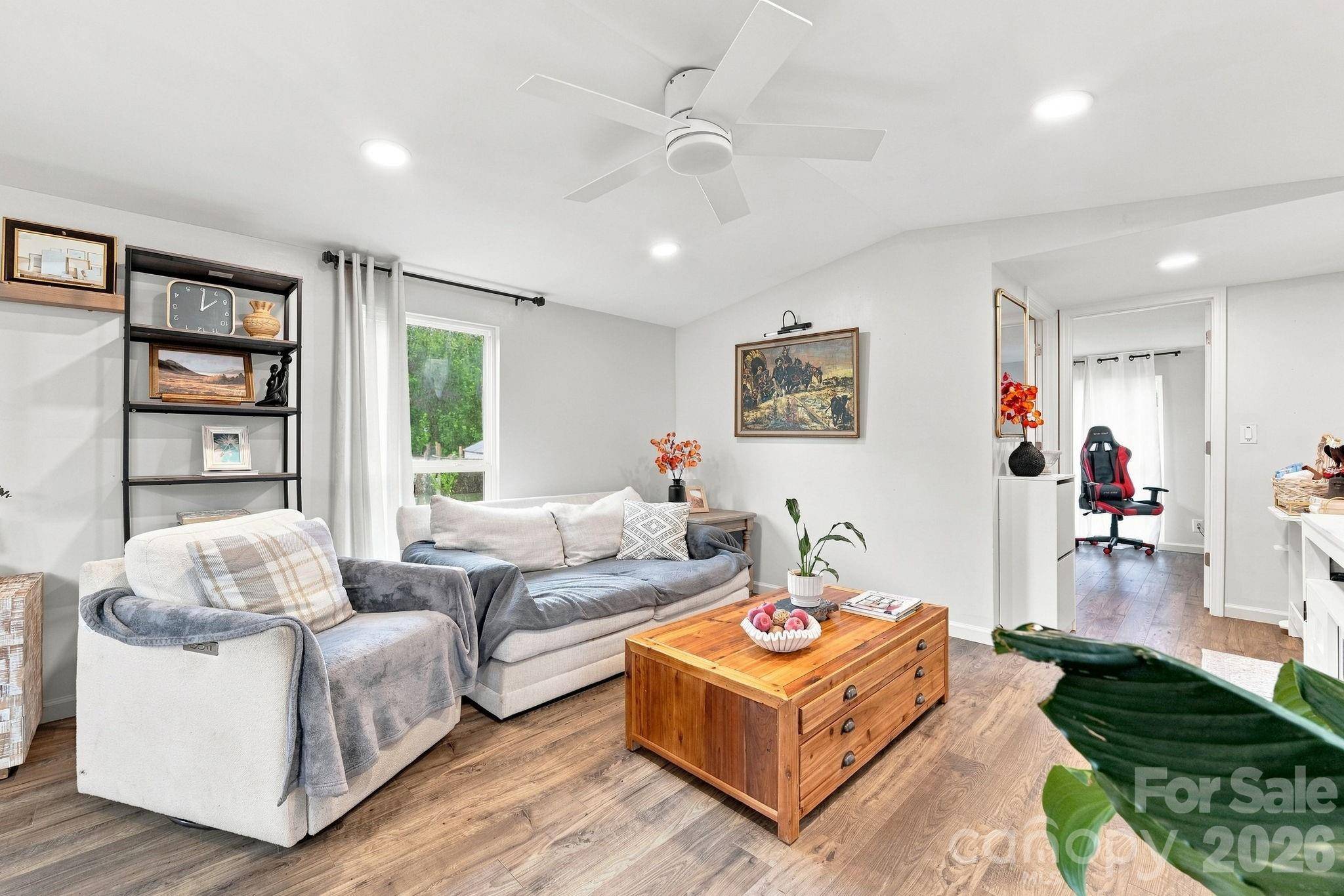 1433 Oakbrook LN, Denver, NC 28037