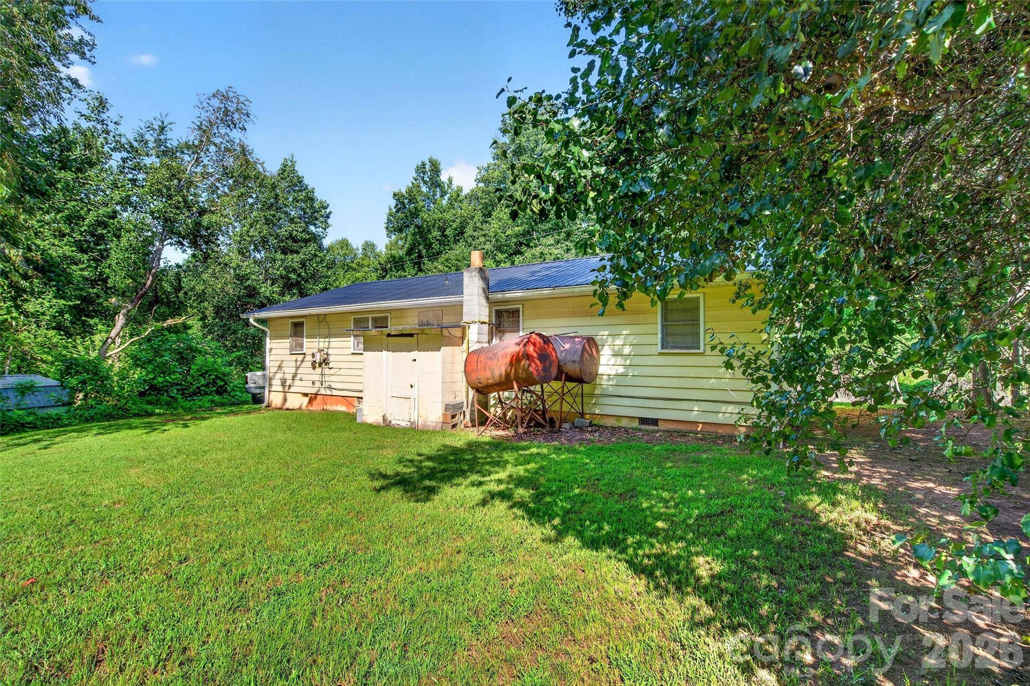 55 Edwards DR, Nebo, NC 28761