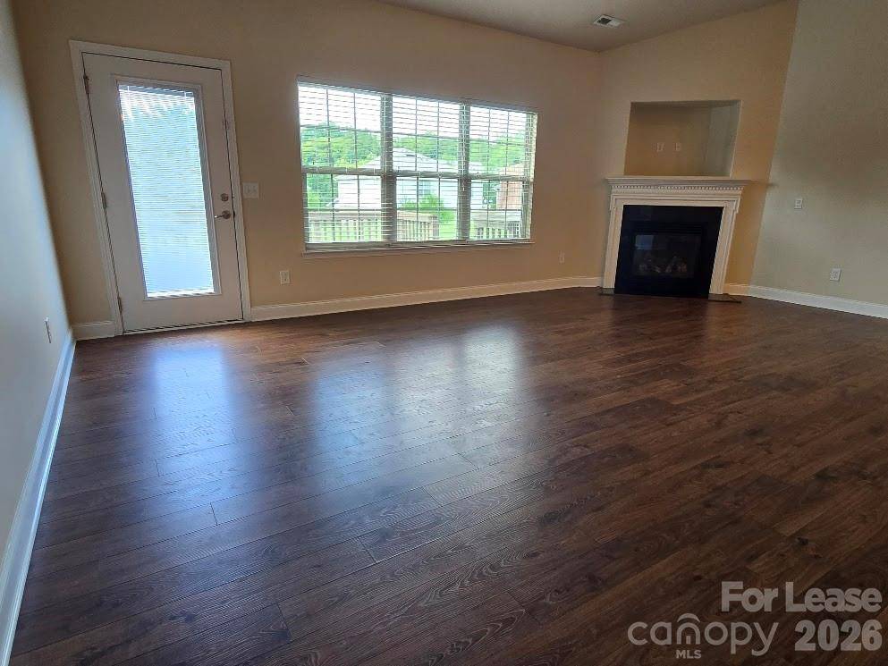 7231 Kenyon DR, Denver, NC 28037