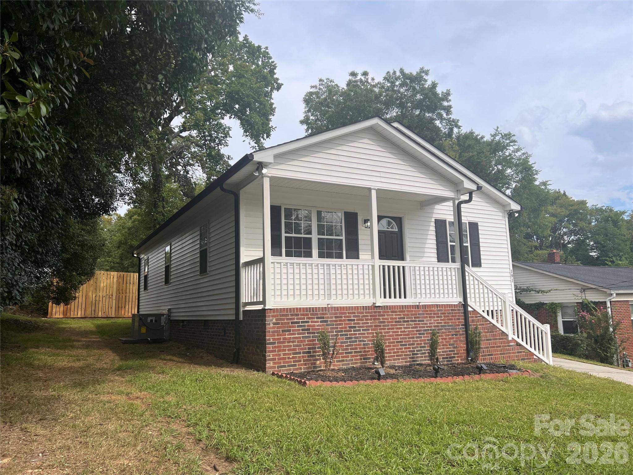 191 Mahan ST SW, Concord, NC 28025