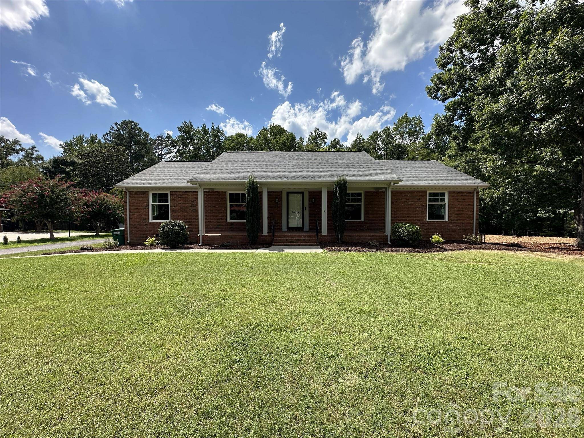1507 Hyman DR, Albemarle, NC 28001