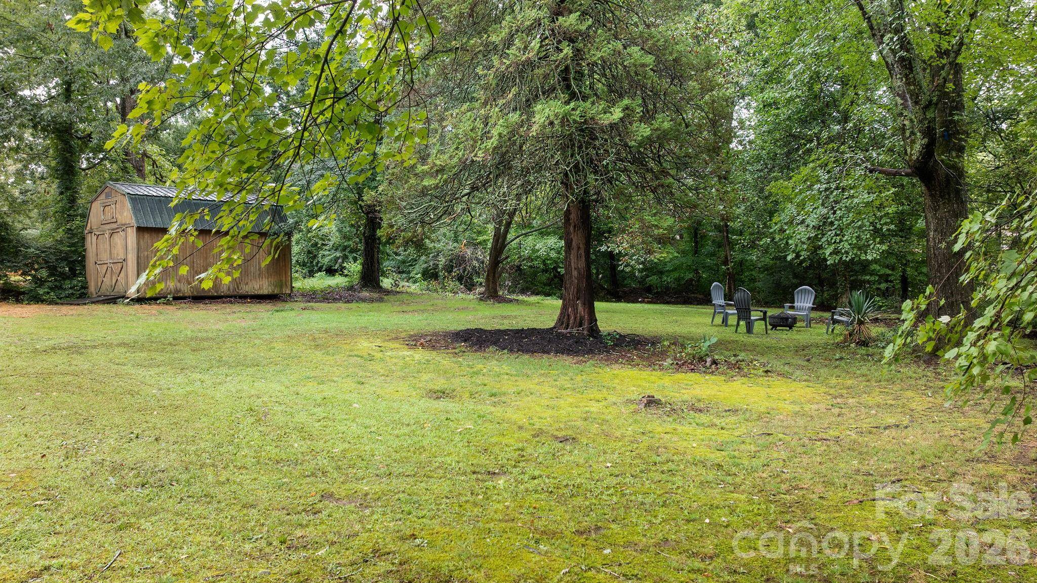 403 Shasta LN SW, Lenoir, NC 28645
