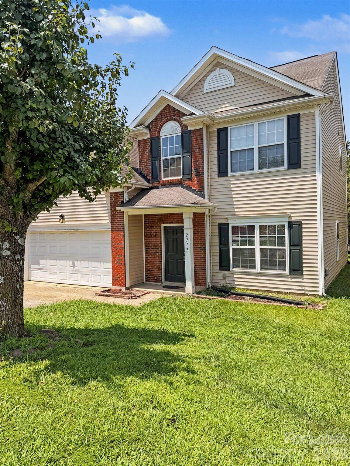 2717 Forest Grove CT, Charlotte, NC 28269