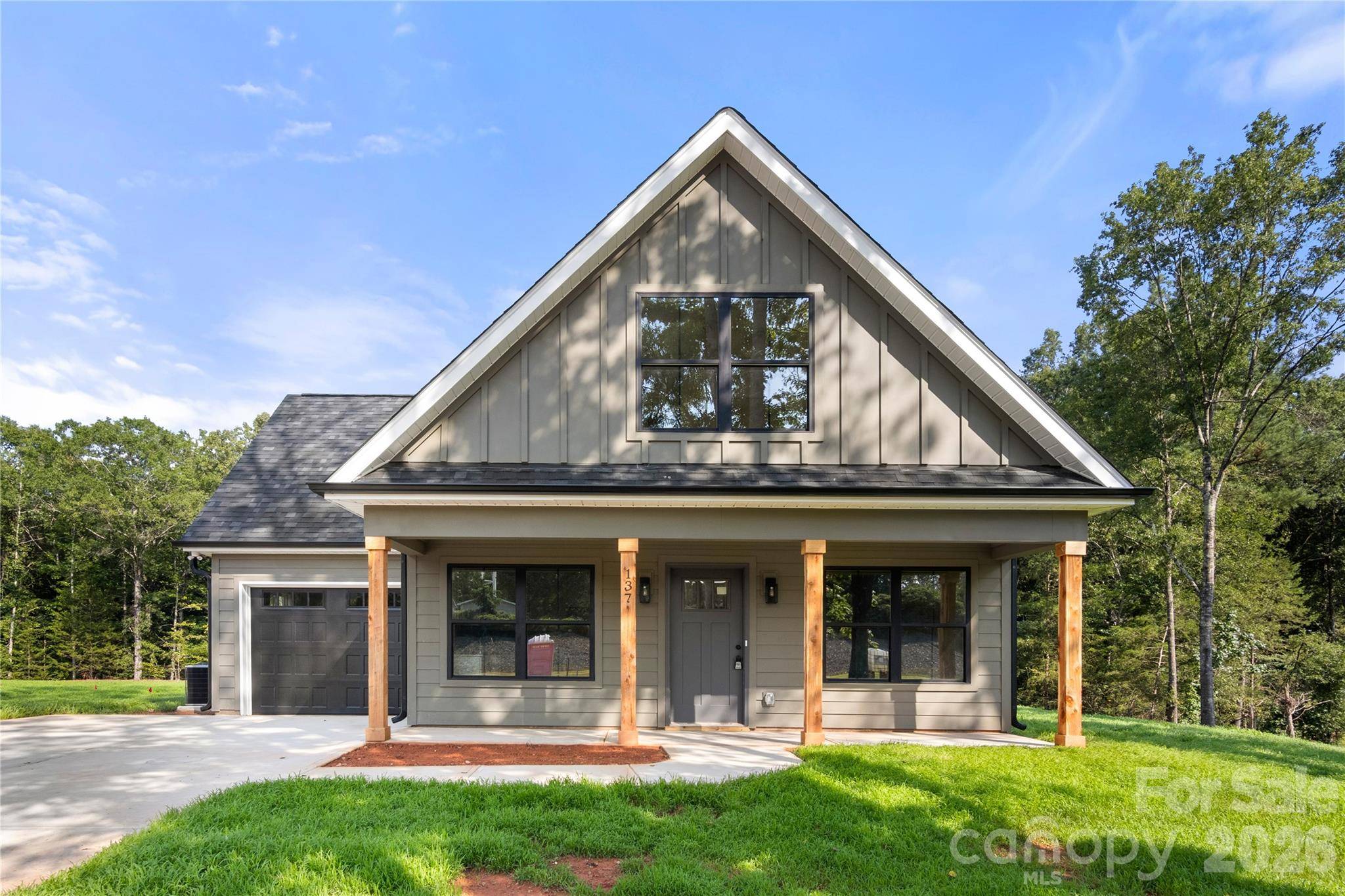 137 McCorkle ST, York, SC 29745