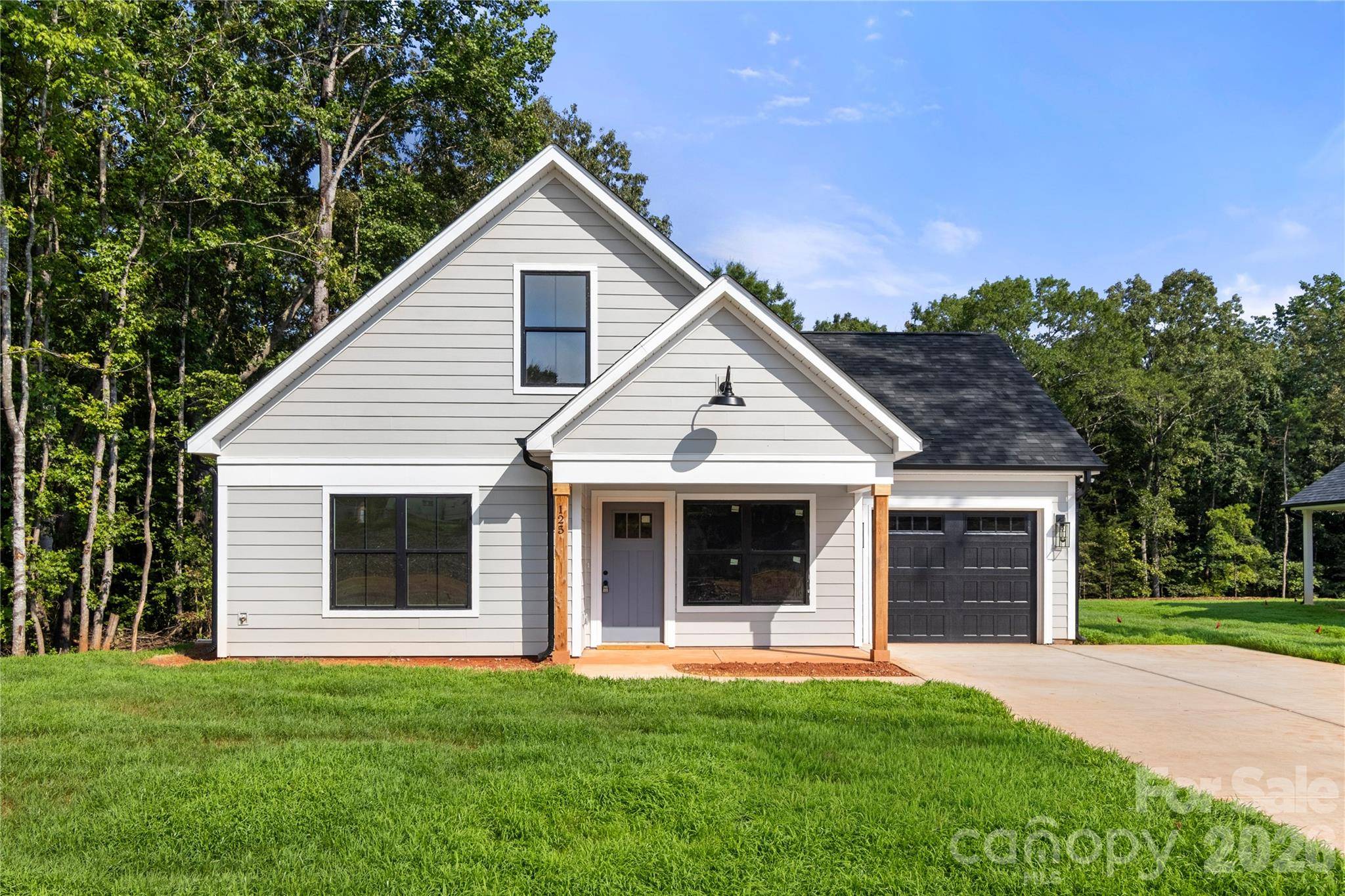 125 McCorkle ST, York, SC 29745