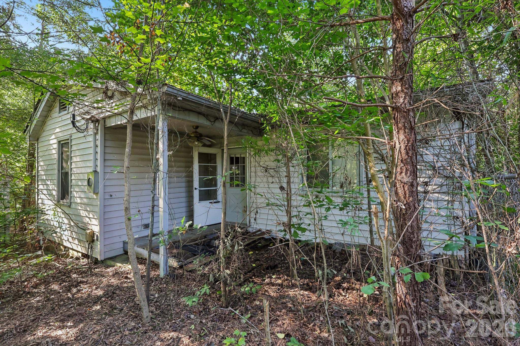 225 Hackett ST, Salisbury, NC 28144