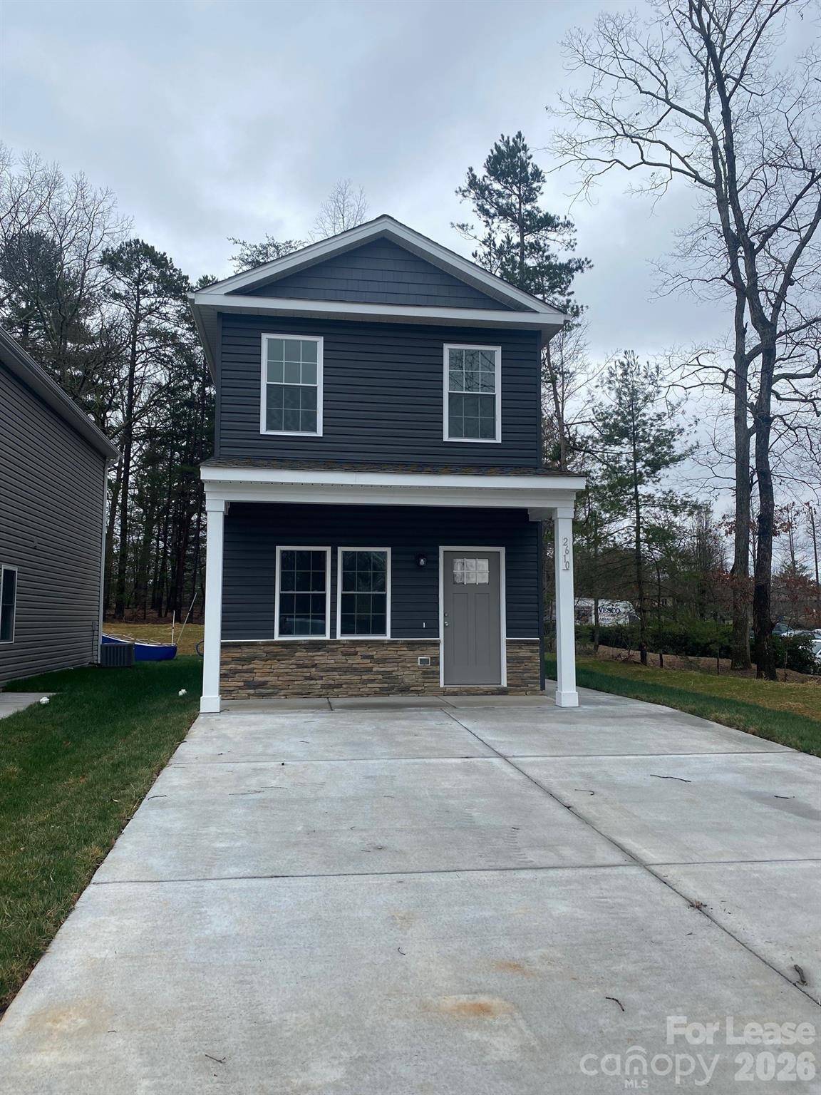 2610 14th ST NE, Hickory, NC 28601