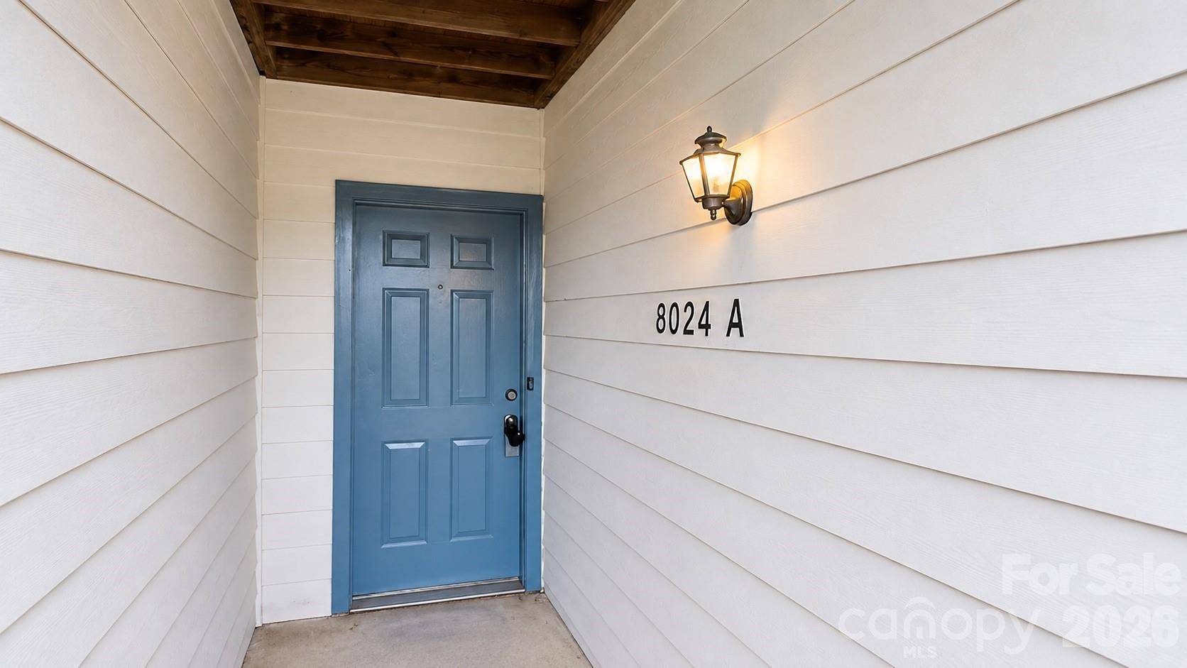8024 Tremaine CT, Charlotte, NC 28227