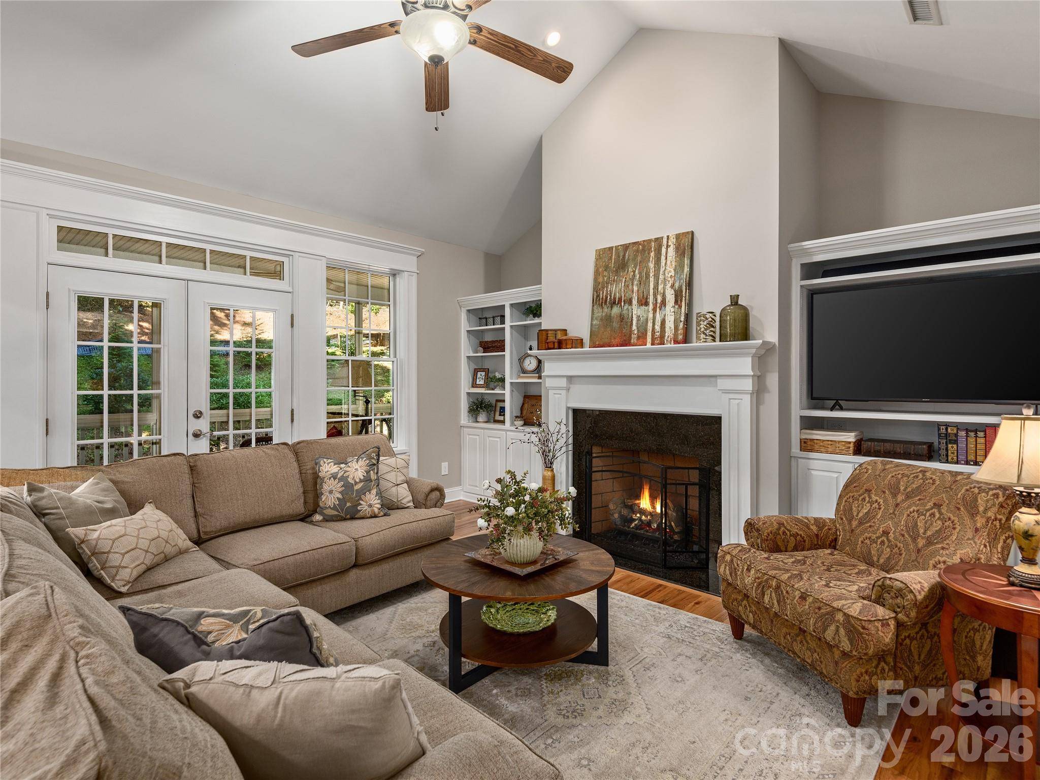 314 Summerset DR, Clyde, NC 28721