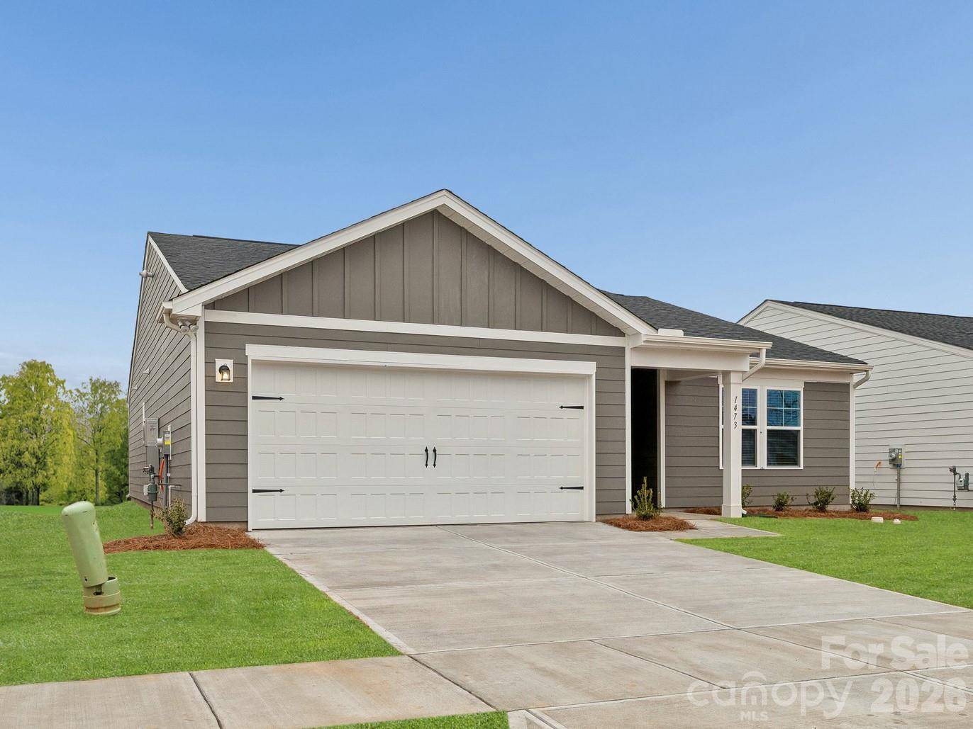 1189 Grebe RD, Sherrills Ford, NC 28673