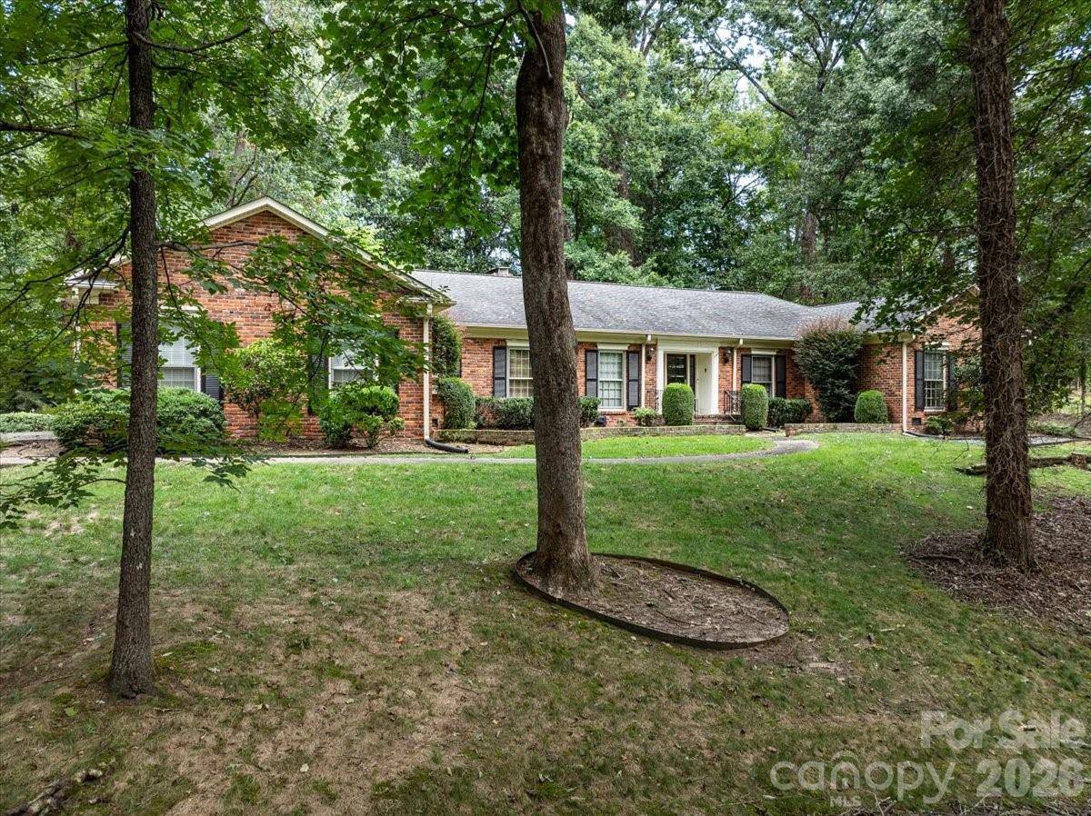 4223 Denbigh DR, Charlotte, NC 28226