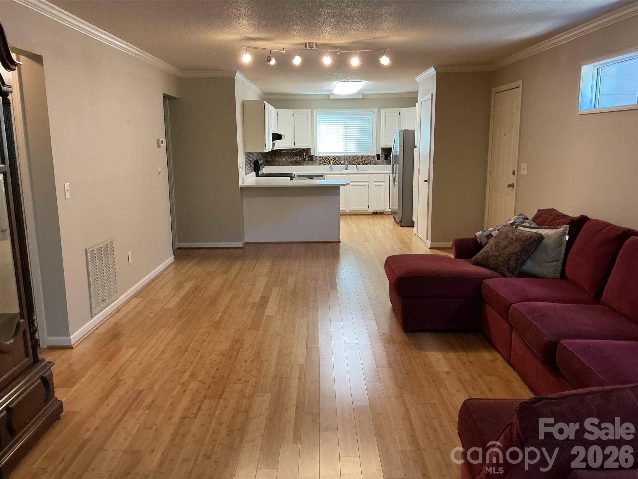 47 Lake DR #K 5, Laurel Park, NC 28739