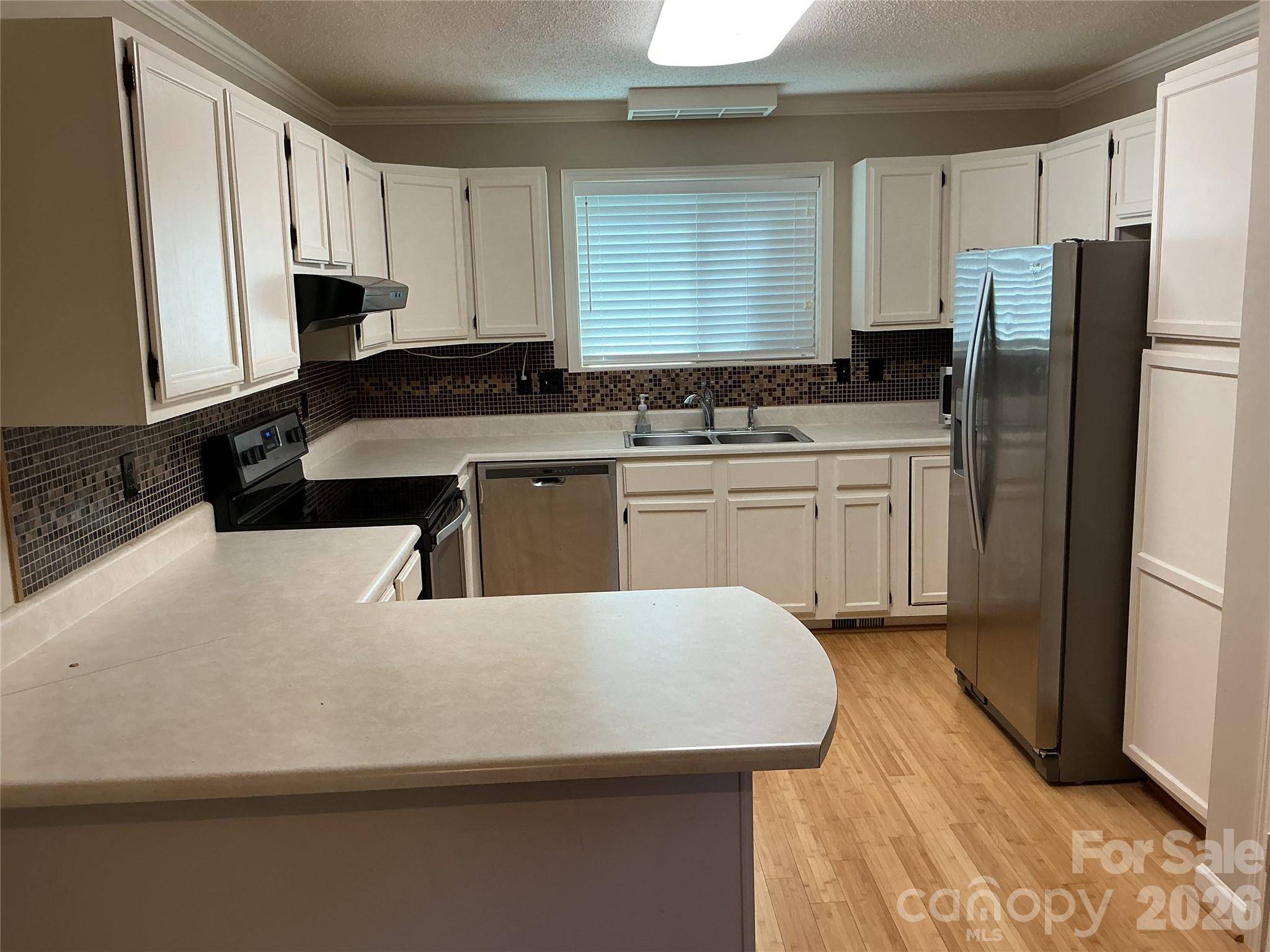 47 Lake DR #K 5, Laurel Park, NC 28739