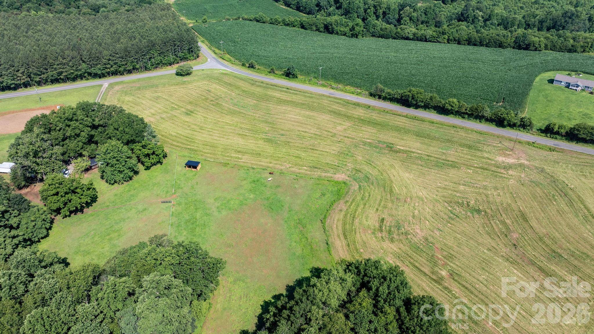 594 Rash RD, Olin, NC 28660