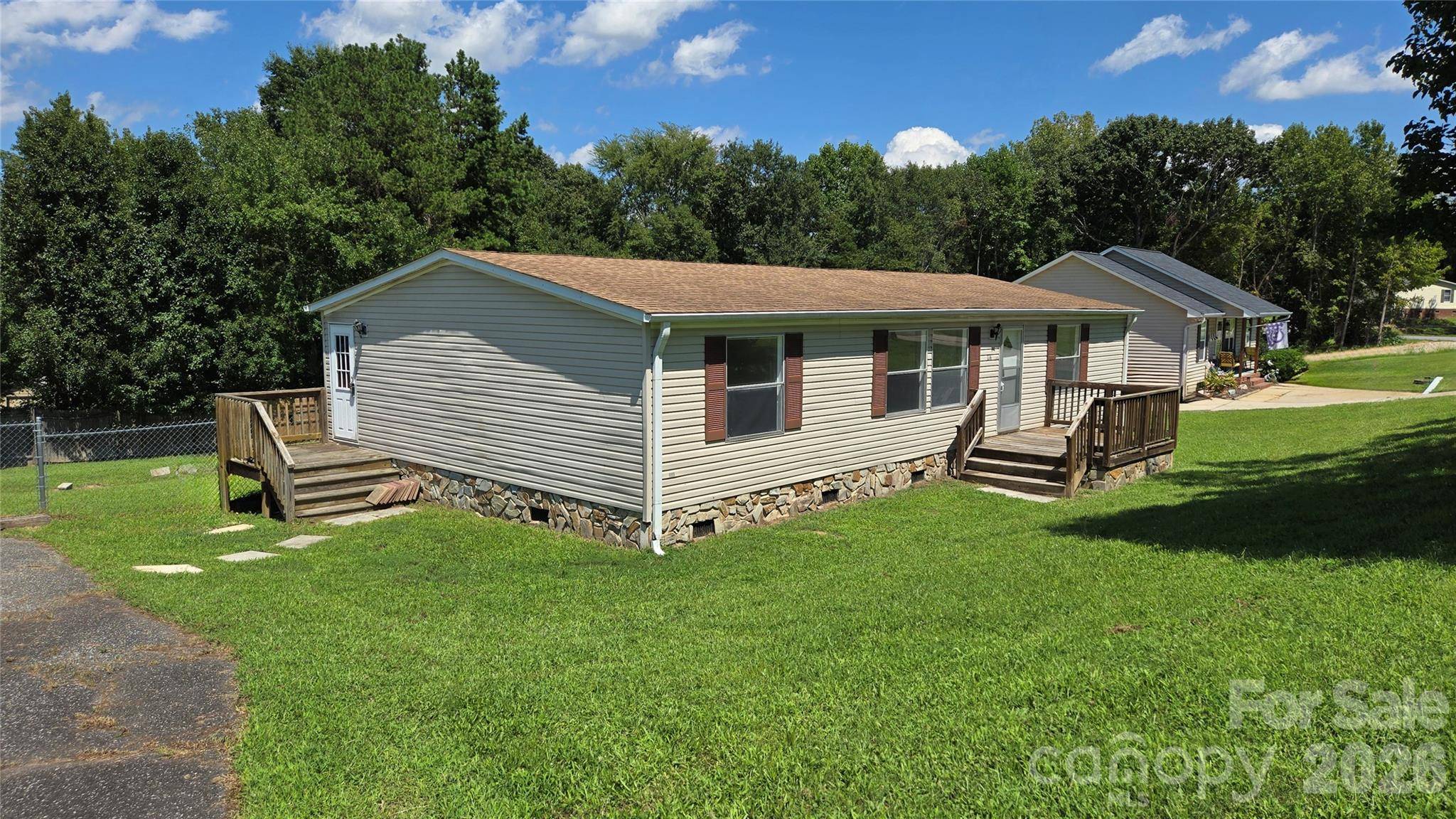176 Crown CT, Kings Mountain, NC 28086
