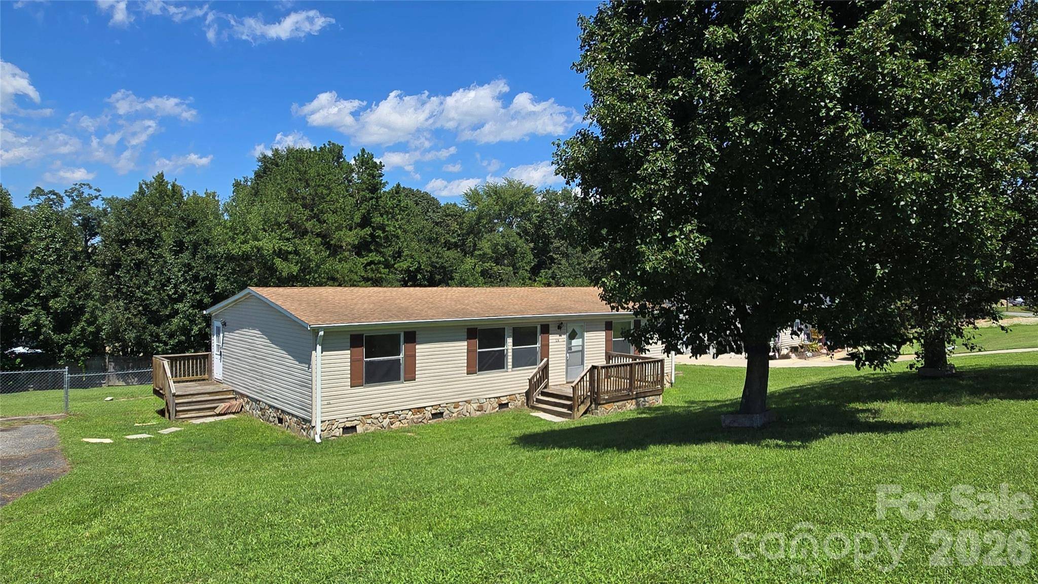 176 Crown CT, Kings Mountain, NC 28086