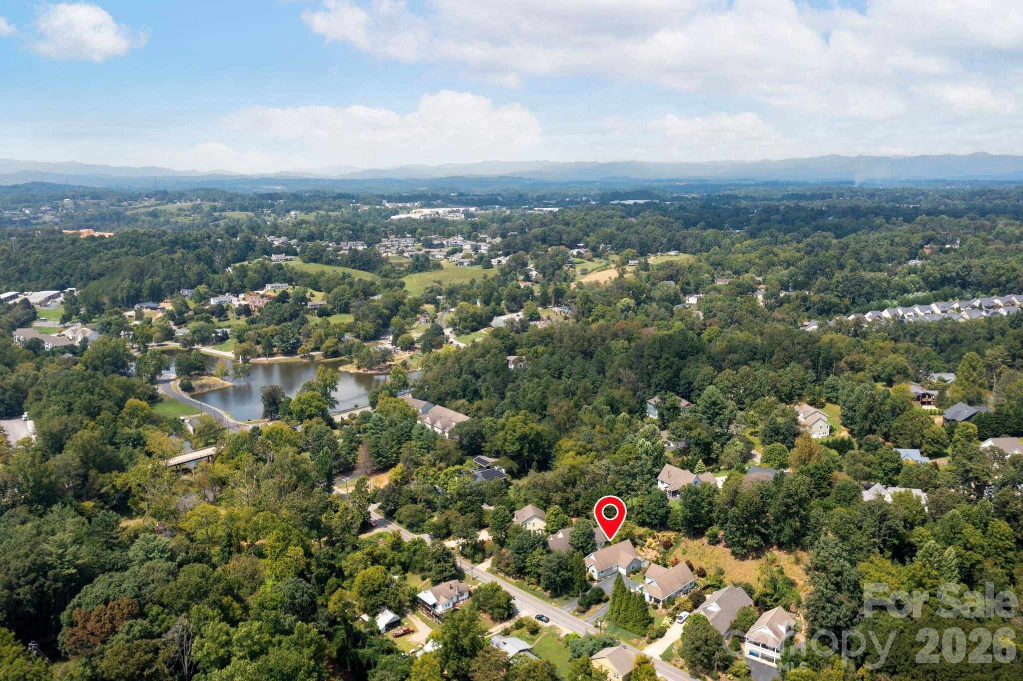 22 Banks Town RD, Weaverville, NC 28787