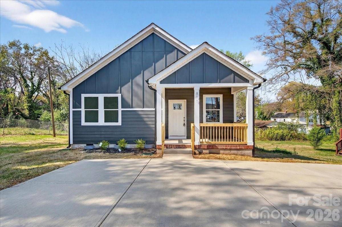 811 Craig PL, Shelby, NC 28150