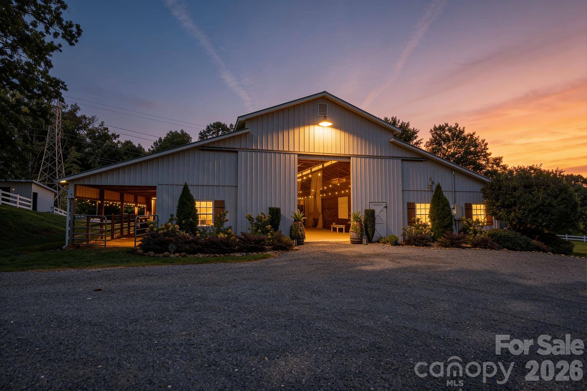 340 Whippoorwill LN, Mount Holly, NC 28120